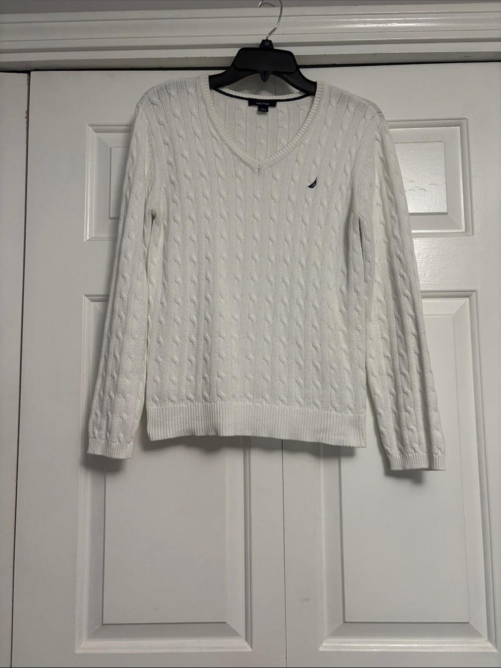 Nautica Women’s Cream Cable-Knit V-Neck Sweater
